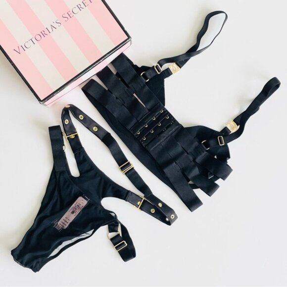 32C XS Victoria’s Secret black harness bra set - Picture 7 of 9